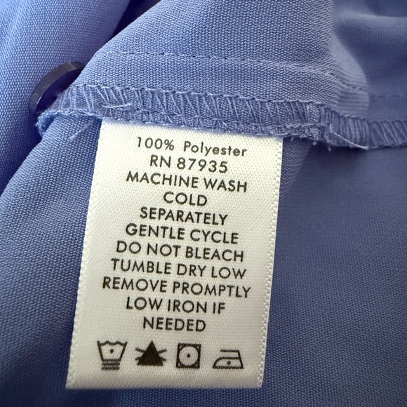 Susan Graver Style Periwinkle Blue Pleated Blouse size 3X - Picture 7 of 7